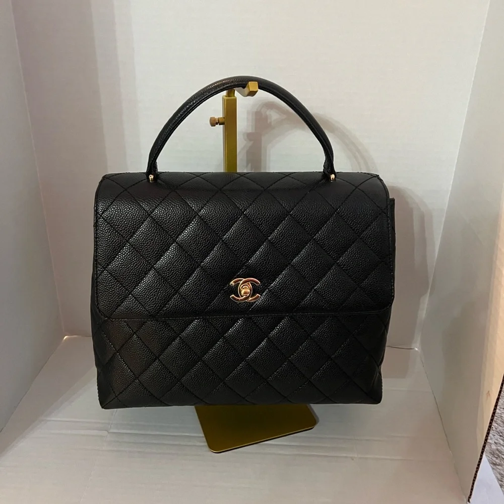 Vintage Chanel Kelly Flap Bag Black Caviar Gold Hardware - Picture 2 of 11